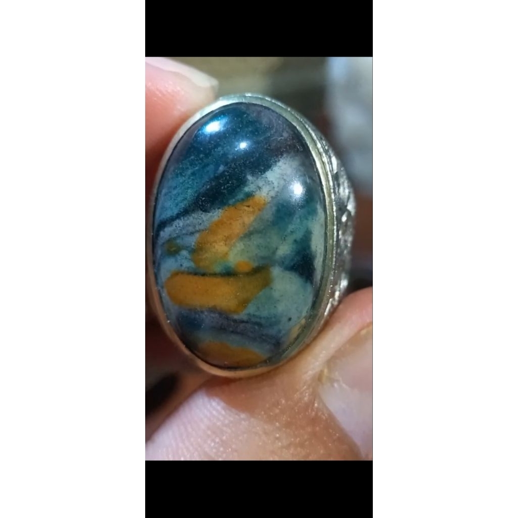 Cincin natural batu panca warna