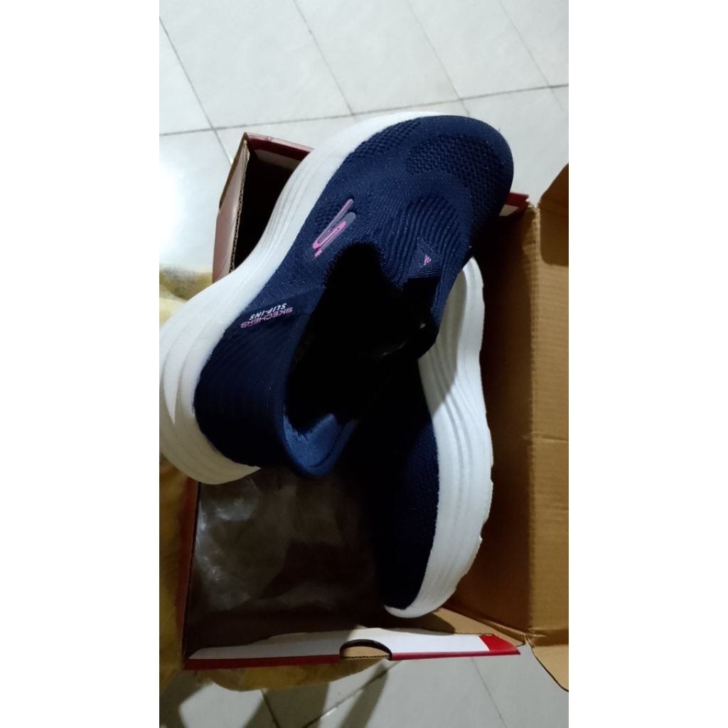 Skechers slip ins