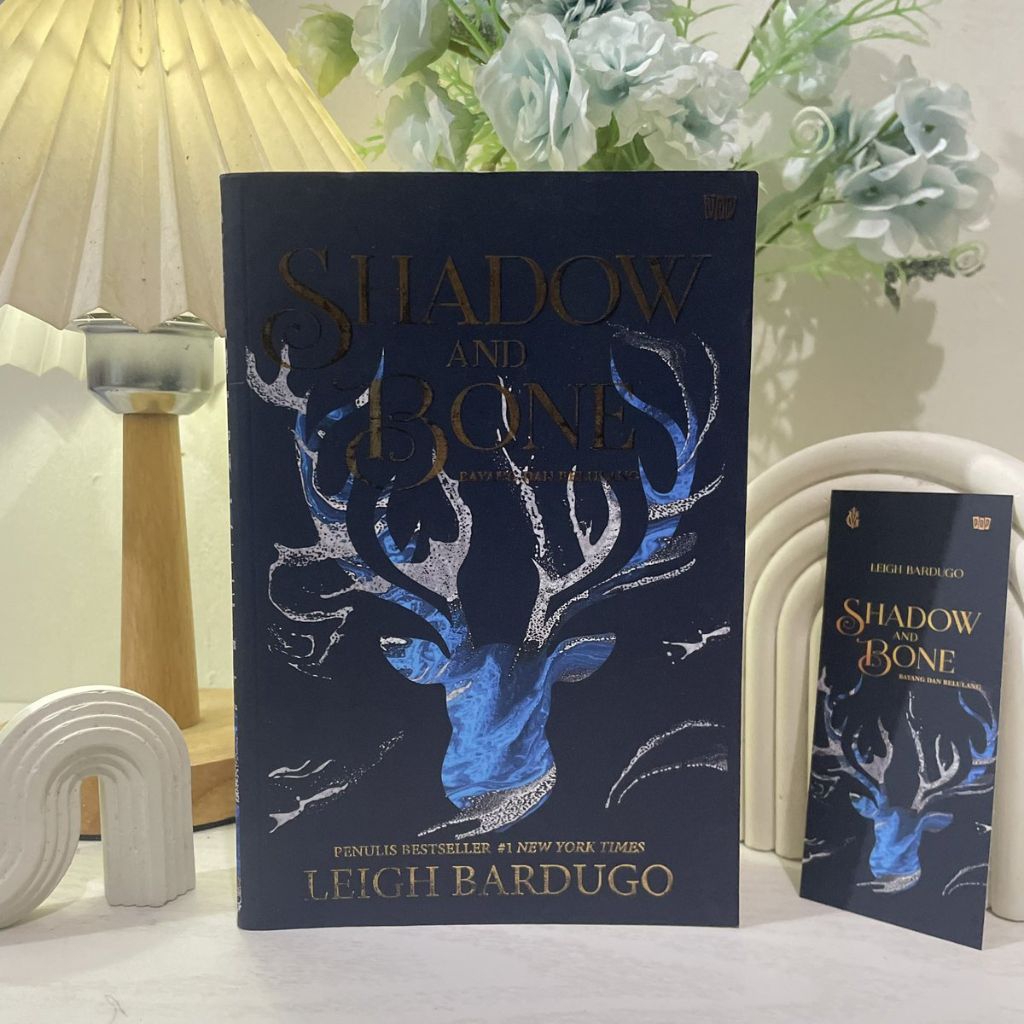Preloved Shadow and Bone by Leigh Bardugo