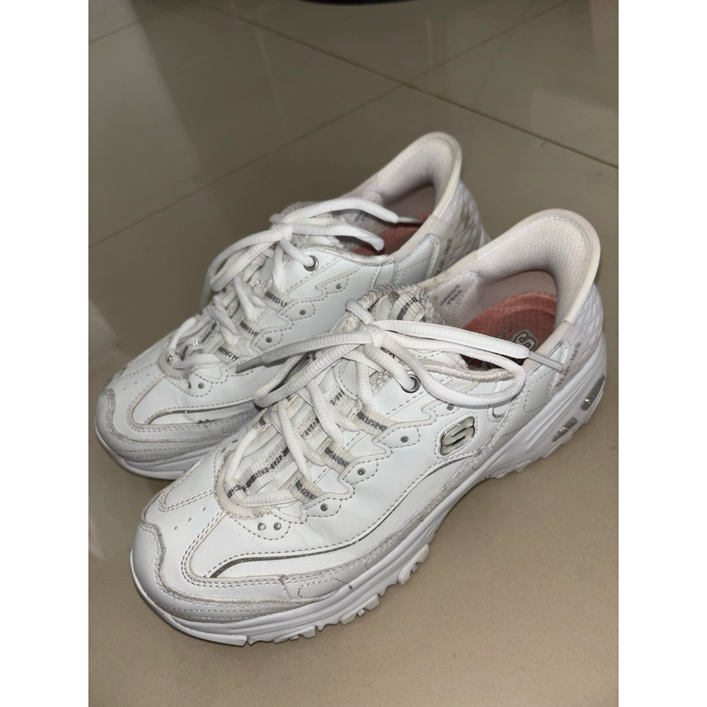 Skechers D’lites White