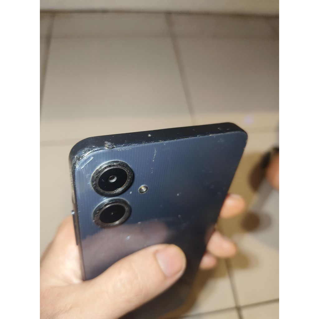 unit samsung a06 4/128 minus