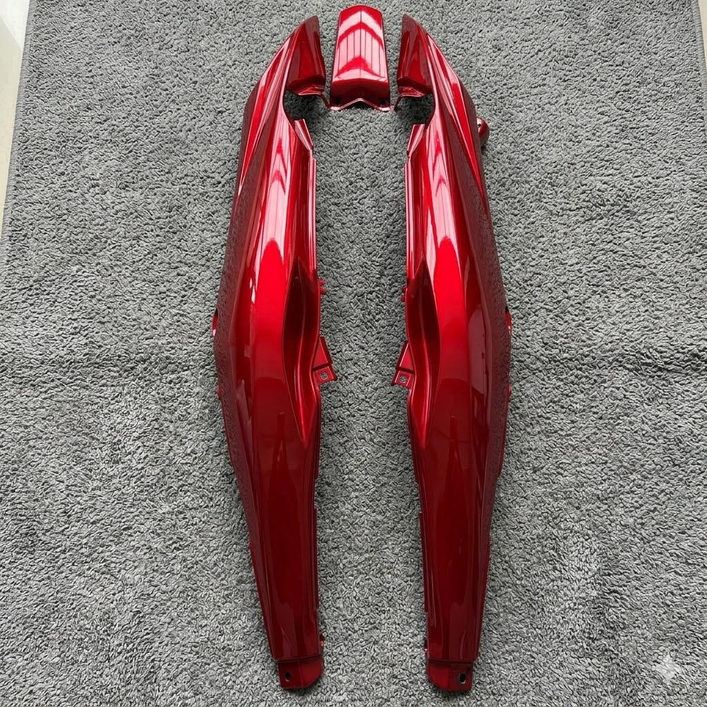 Cover body jupiter z lama / bodi belakang jupiter z lama merah