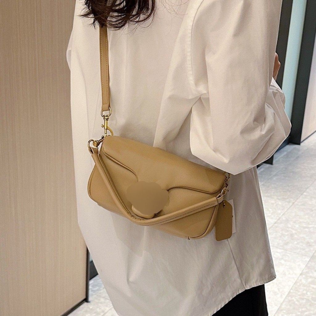 TAS WANITA BERKUALITAS C3880