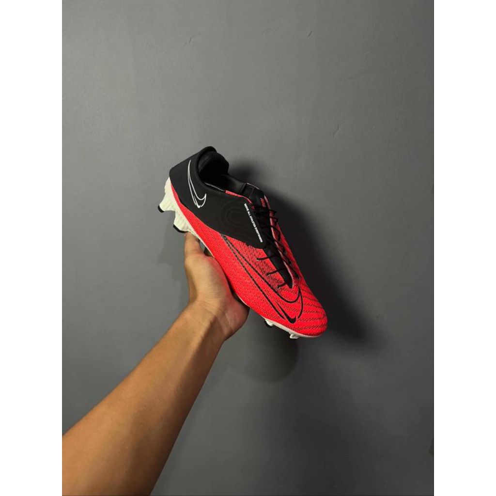 SEPATU BOLA NIKE PHANTOM GT2 FLYEASE ACADEMY FG