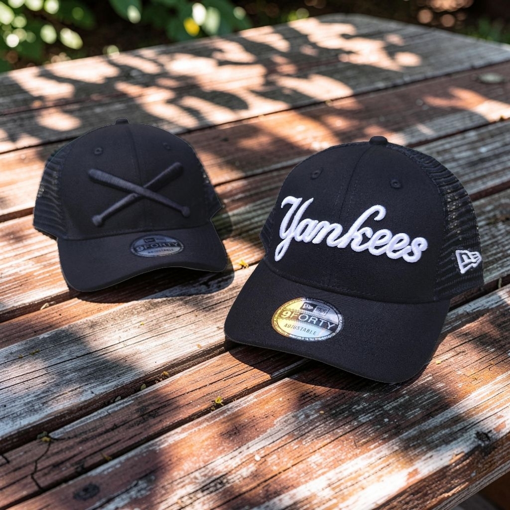 Topi Trucker New Era 9FORTY Yankees & Raiders Original | Topi Bisbol & NFL Jaring Full Black