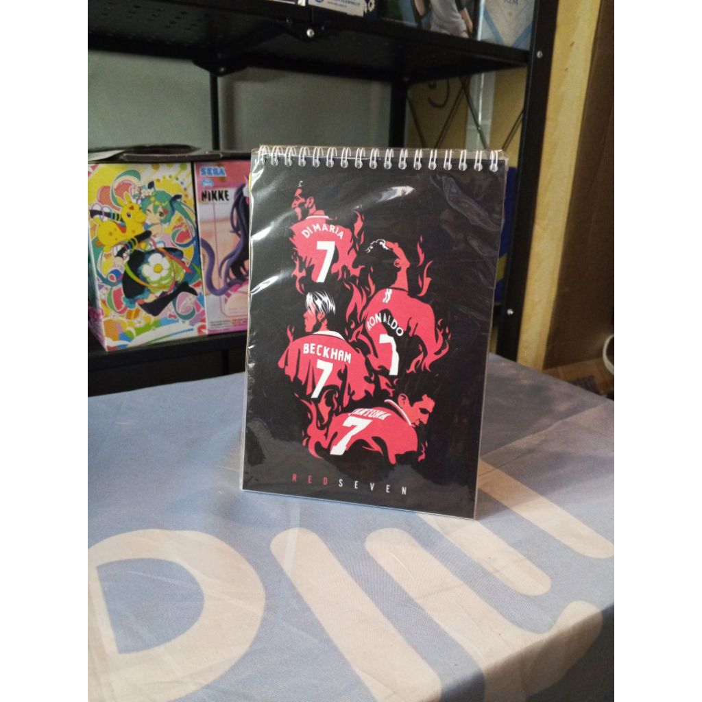 SHIIN N CO SKETCHBOOK SOFT COVER SPIRAL RED SEVEN MANCHESTER UNITED 15x21CM A5 260GSM BLUESHWHITE PA