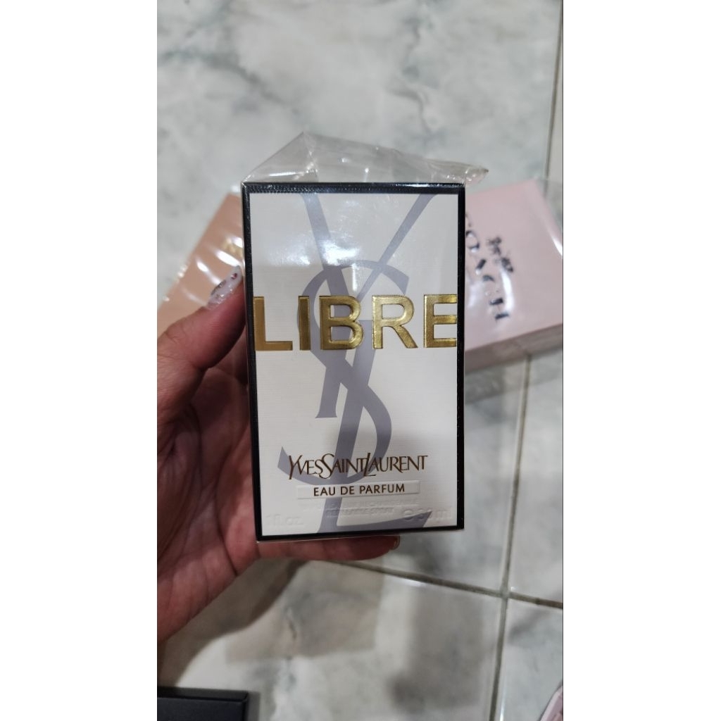 Box kotak kardus kosong parfum branded