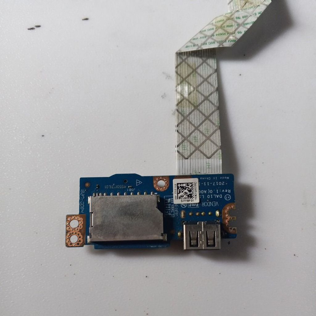Board USB Laptop Dell Latitude 3490