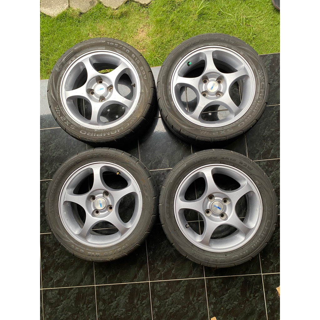 Velg OEM HONDA CIVIC VTIS Ring 15 set BAN SX2