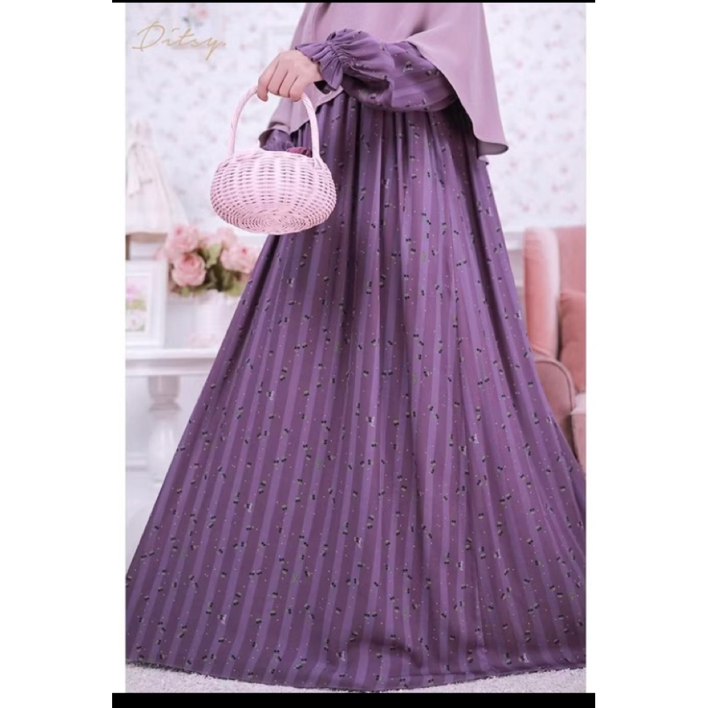 New Ditsy reject sale size L Lacey grape