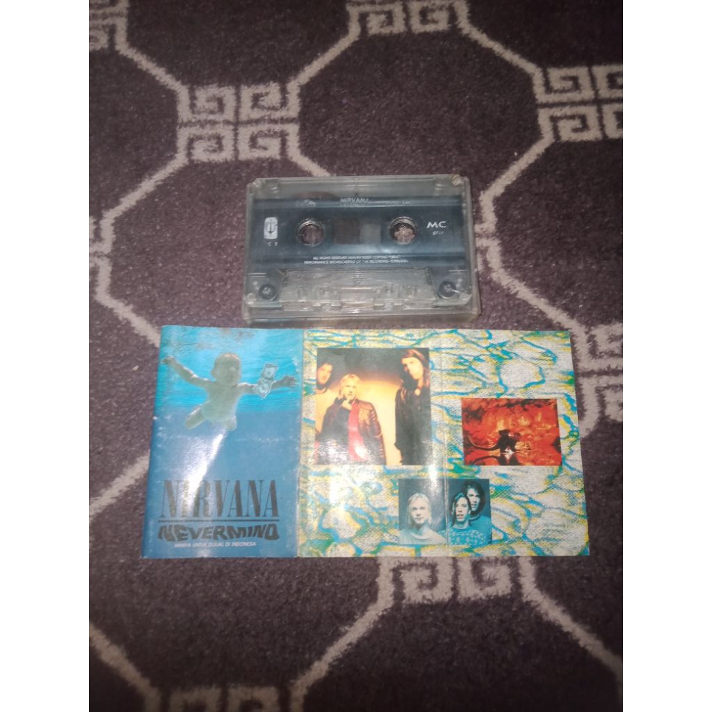 kaset pita nirvana nevermind