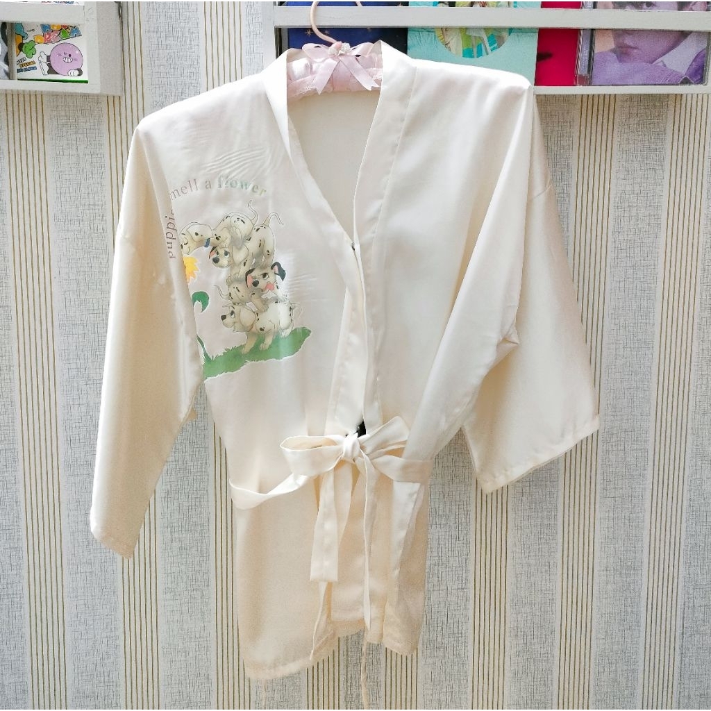 (PRELOVED) BACA DESC Baju Piyama Kimono Dalmation Satin