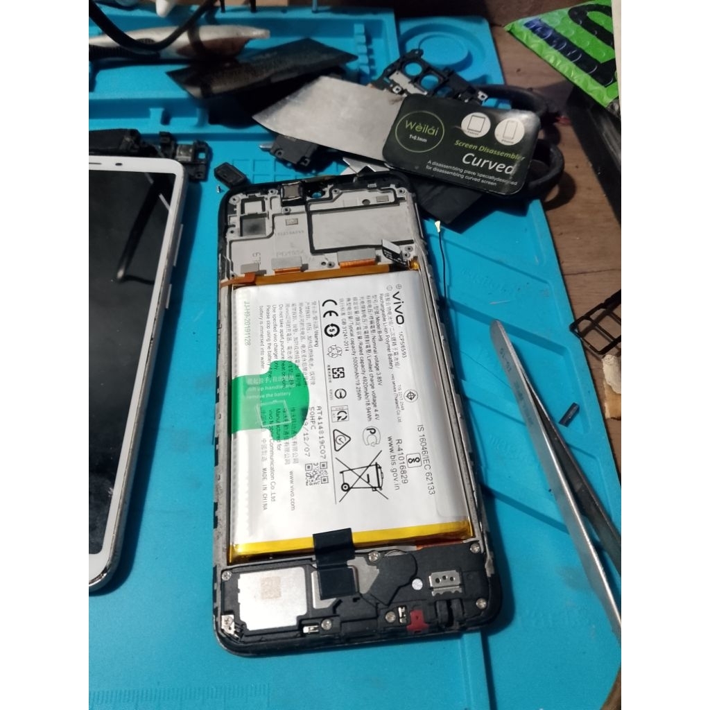 lcd copotan original vivo y19 2019