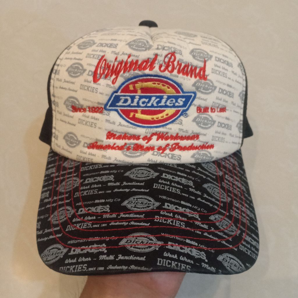 Topi Trucker Dickies (Rare Item)