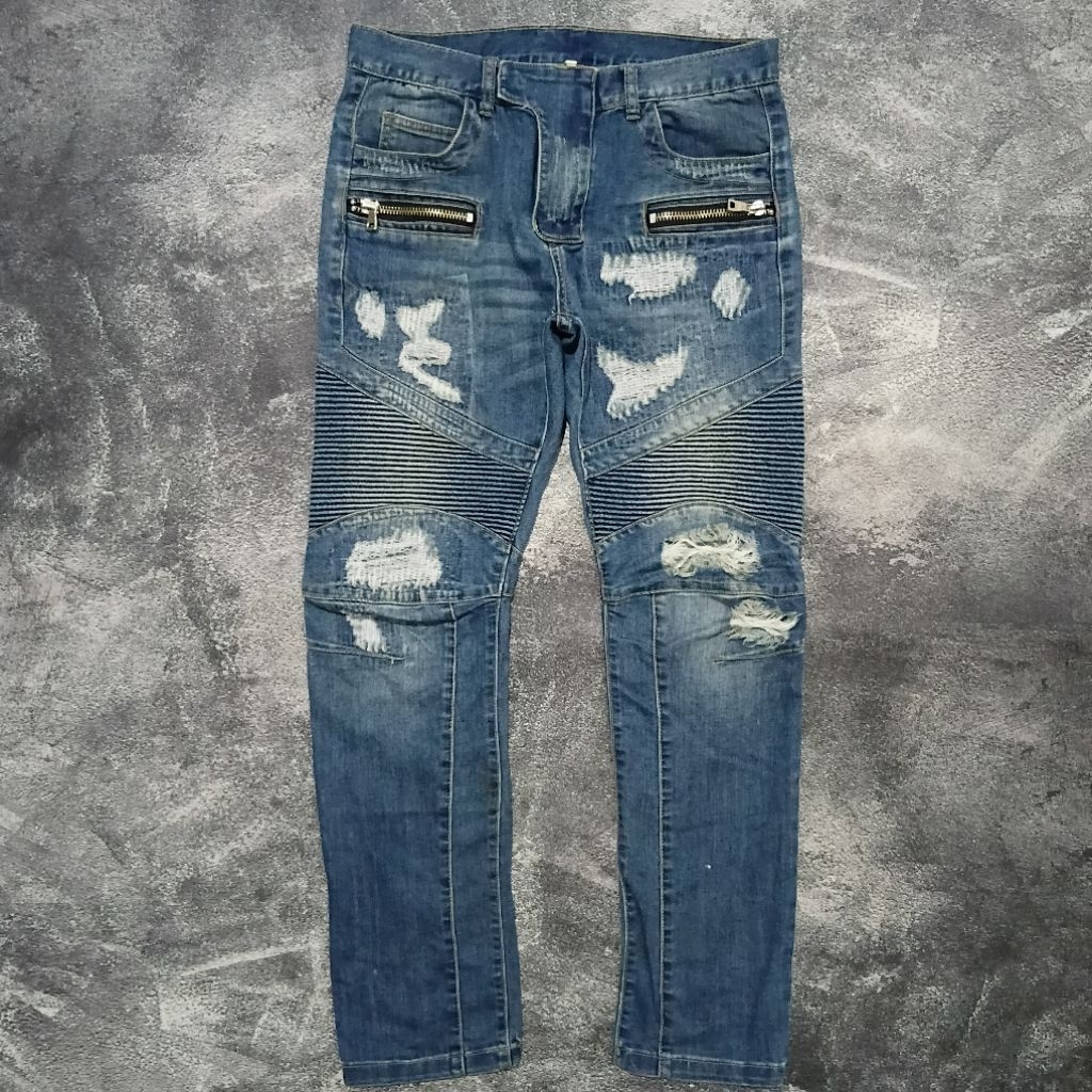 UNBRAND DISTRESSED STRECHT BIKERS JEANS MIRIP BALMAIN (mohon baca deskripsi)