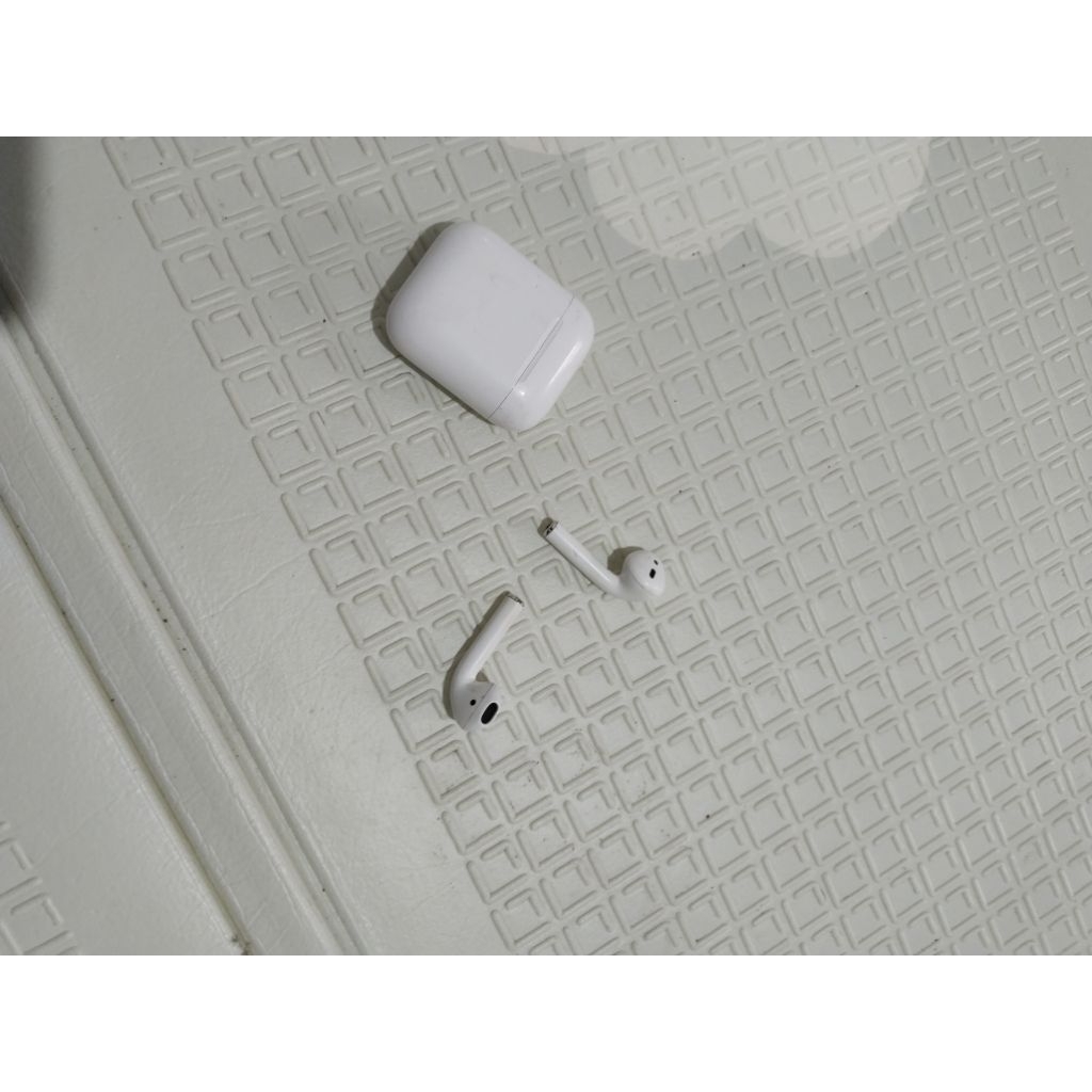 airpods gen 2 2019 original minus