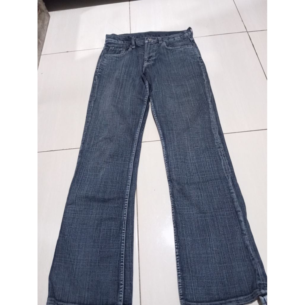 preloved celana jeans merk hugo body