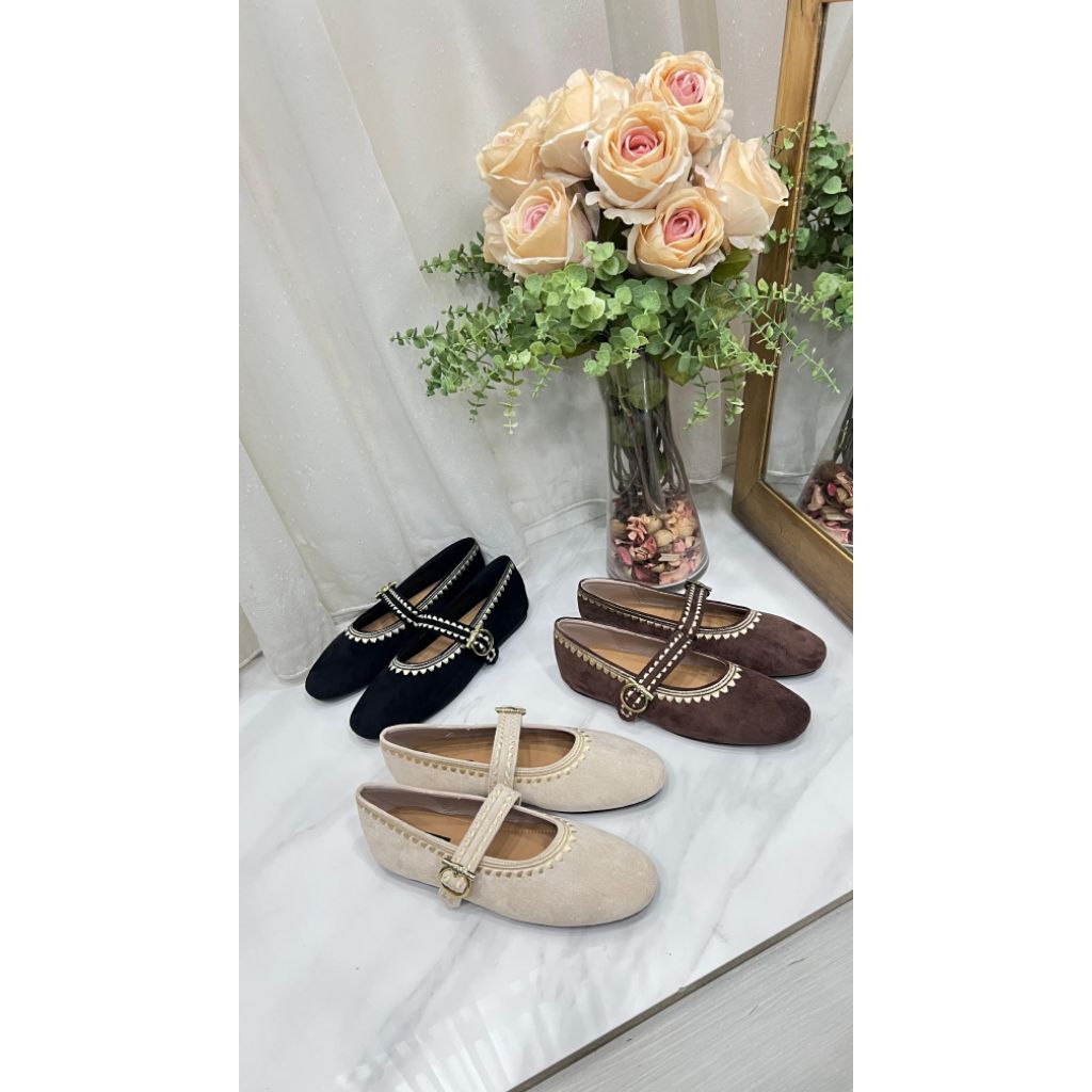 VV1-72 - FLAT SHOES WANITA TALI TENGAH BAHAN SUEDE SIMPLE ELEGANT