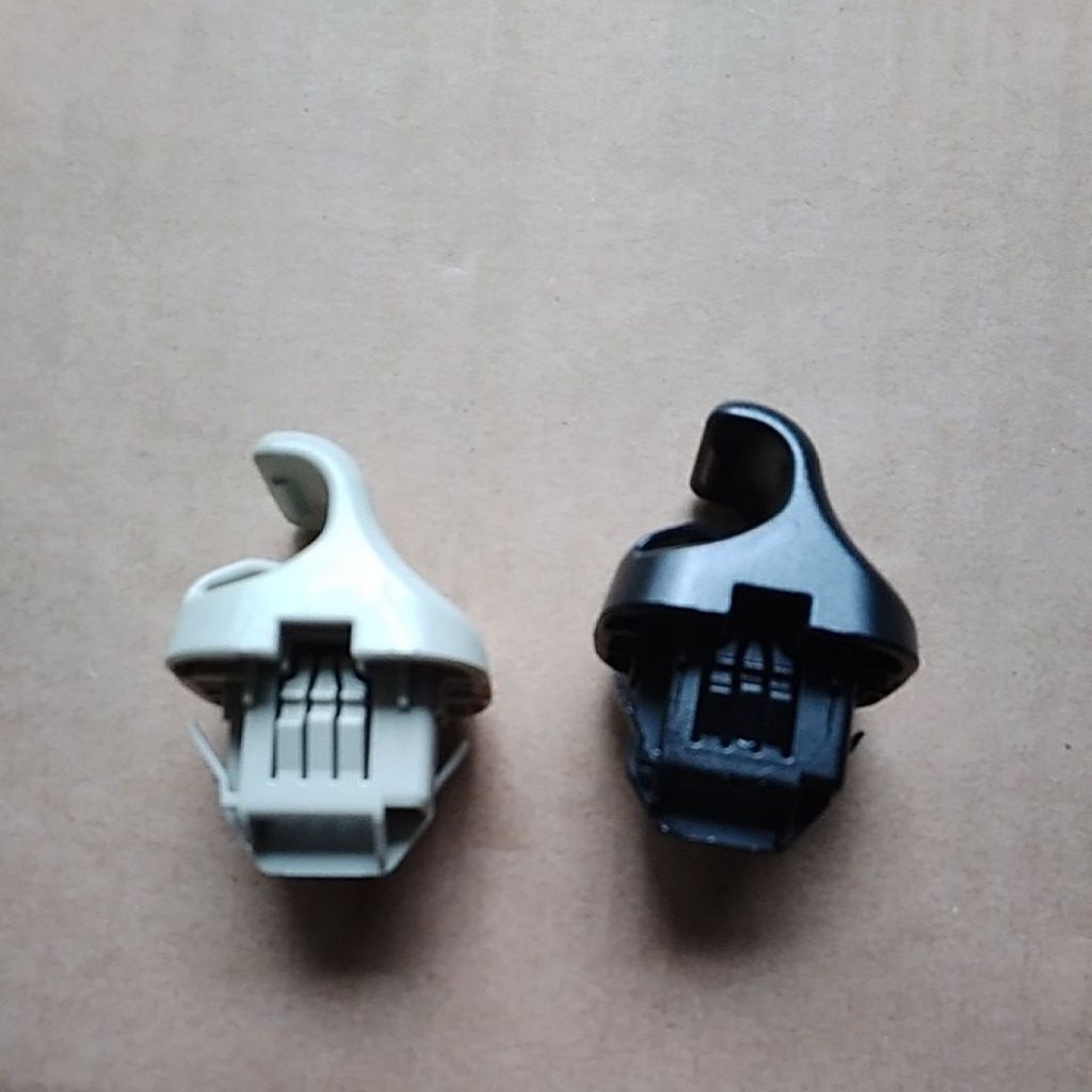 Holder dudukan cantolan sun visorHonda Jaz Rs.City.mobilio.Brio.original