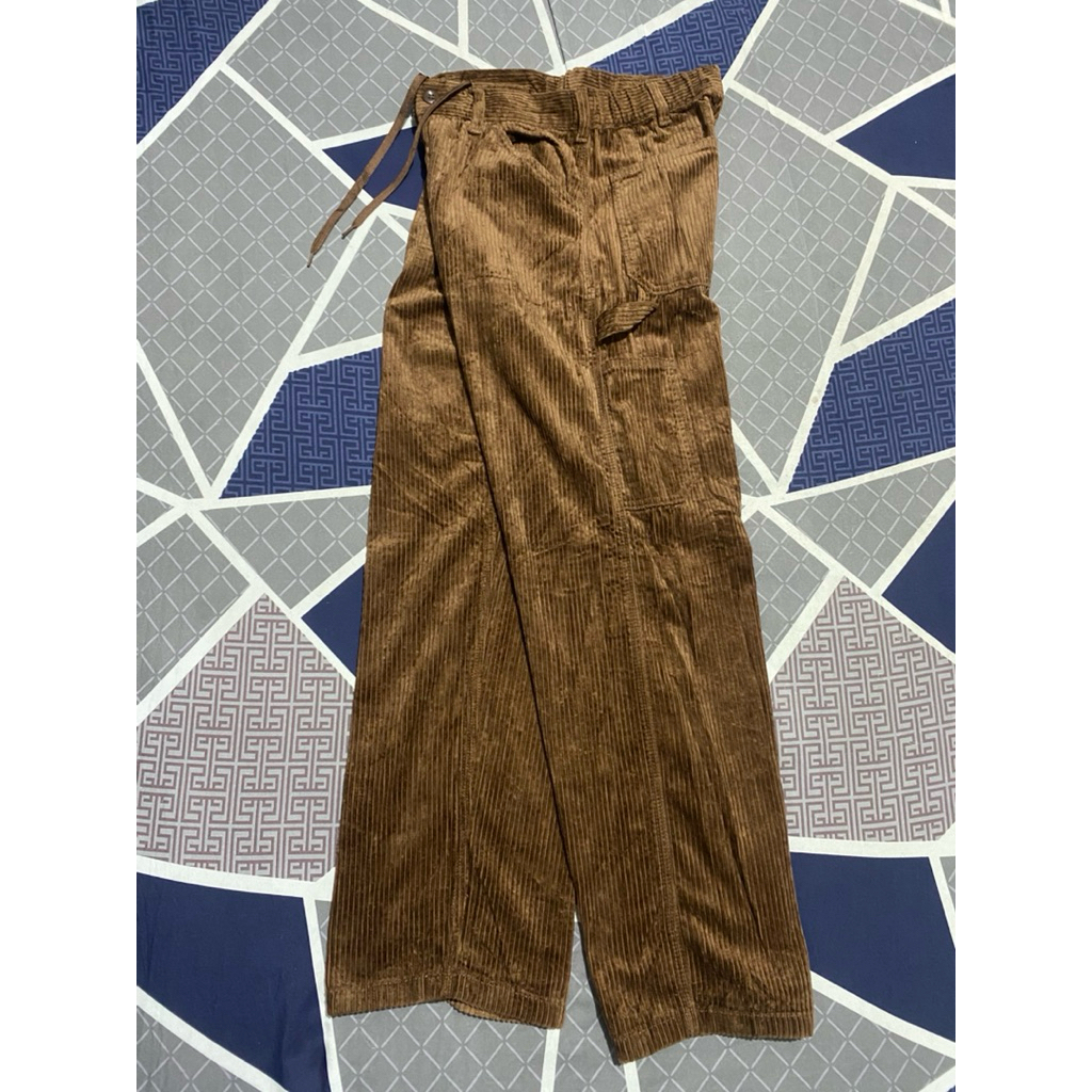 GU Carpenter Corduroy Pants