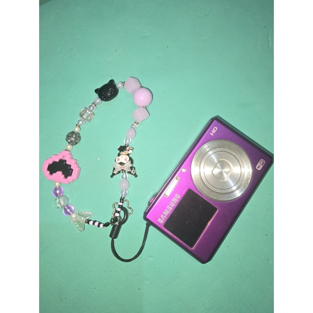 Kamera Digital Samsung DV-150F Purple