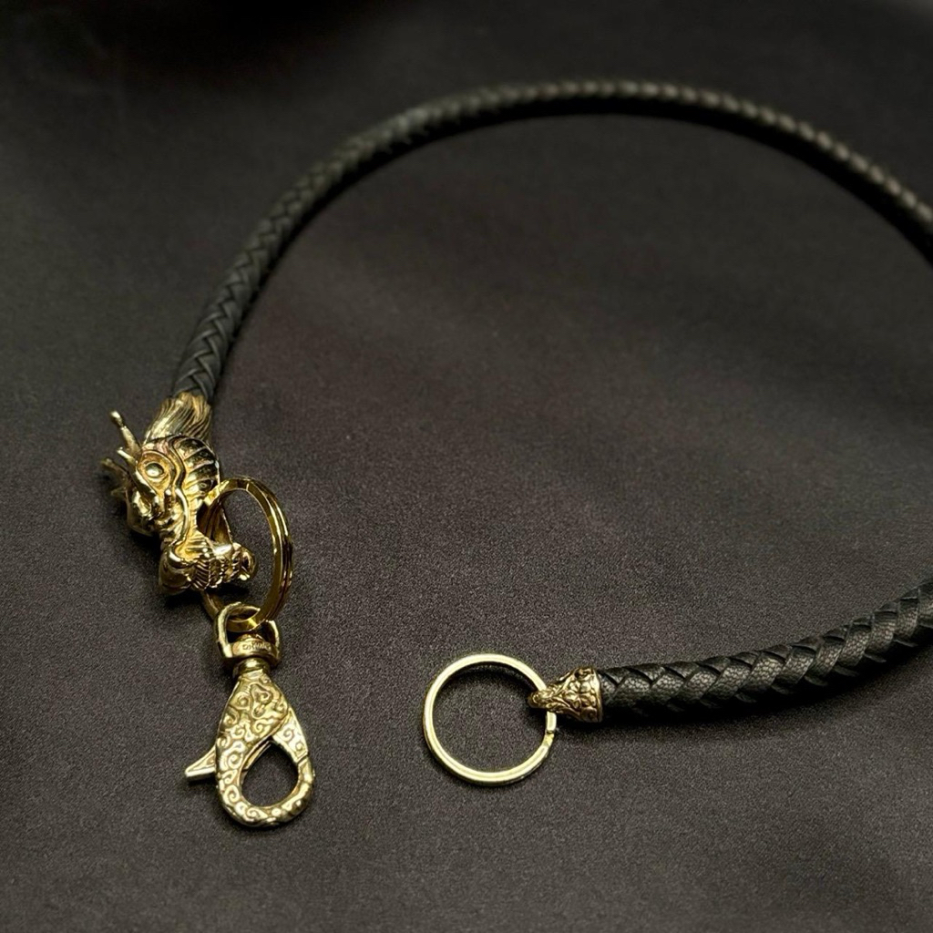 Tali Dompet Pria (Anyaman Kulit) - Hook Kepala Naga Ukiran Bali