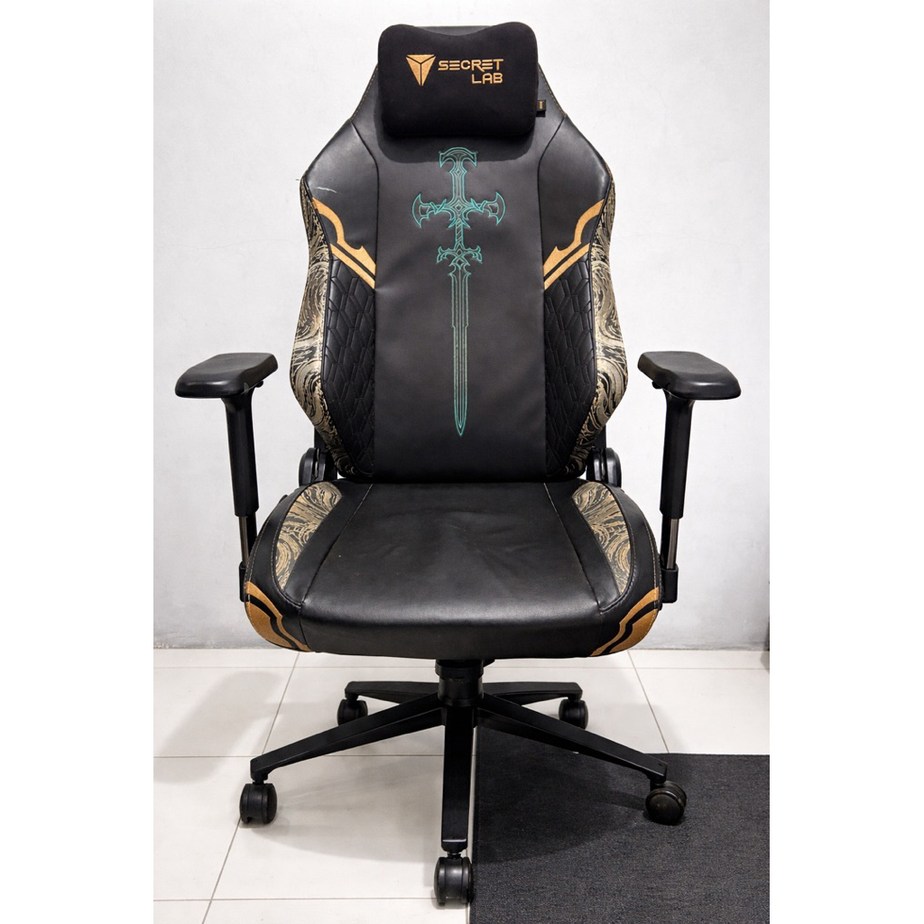 Kursi Gaming Secretlab x League of Legends Ori