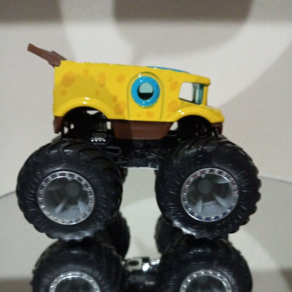 Hotwheels Monster Truck SpongeBob SquarePants Edition