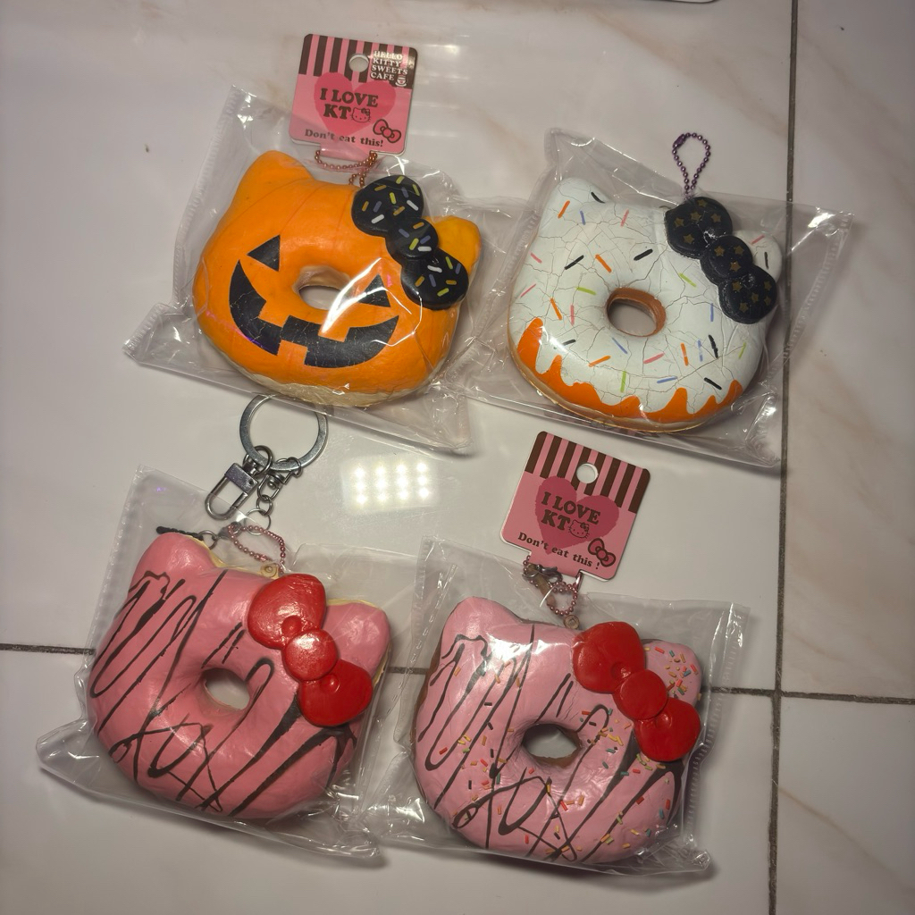 Preloved Squishy Hello Kitty Donut Rare