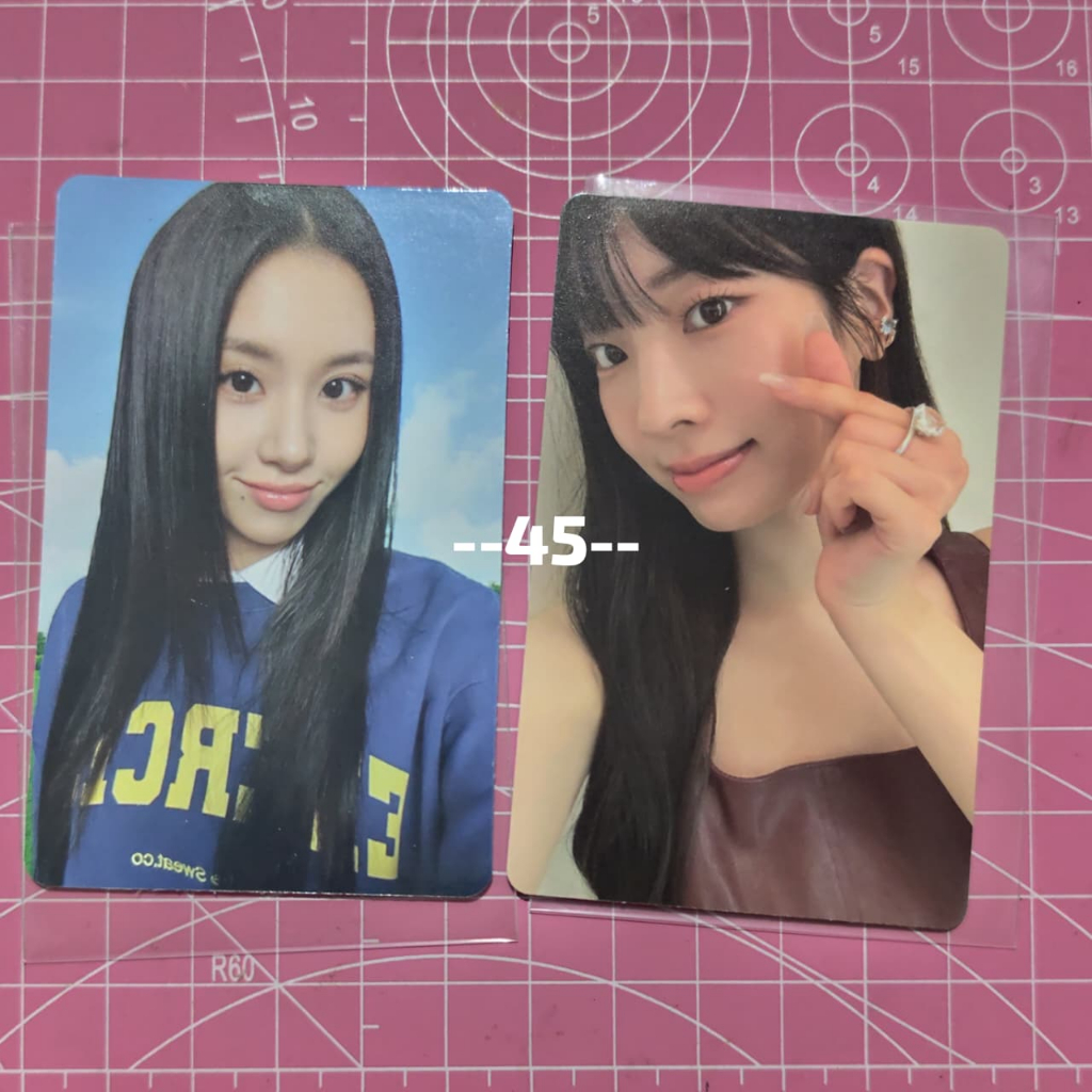 Photocard Official Twice DAHYUN & CHAEYOUNG