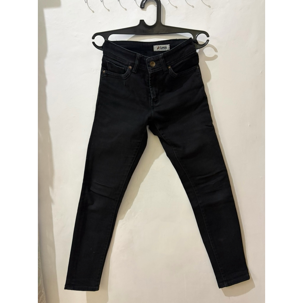 Preloved Jeans Lois Original Wanita