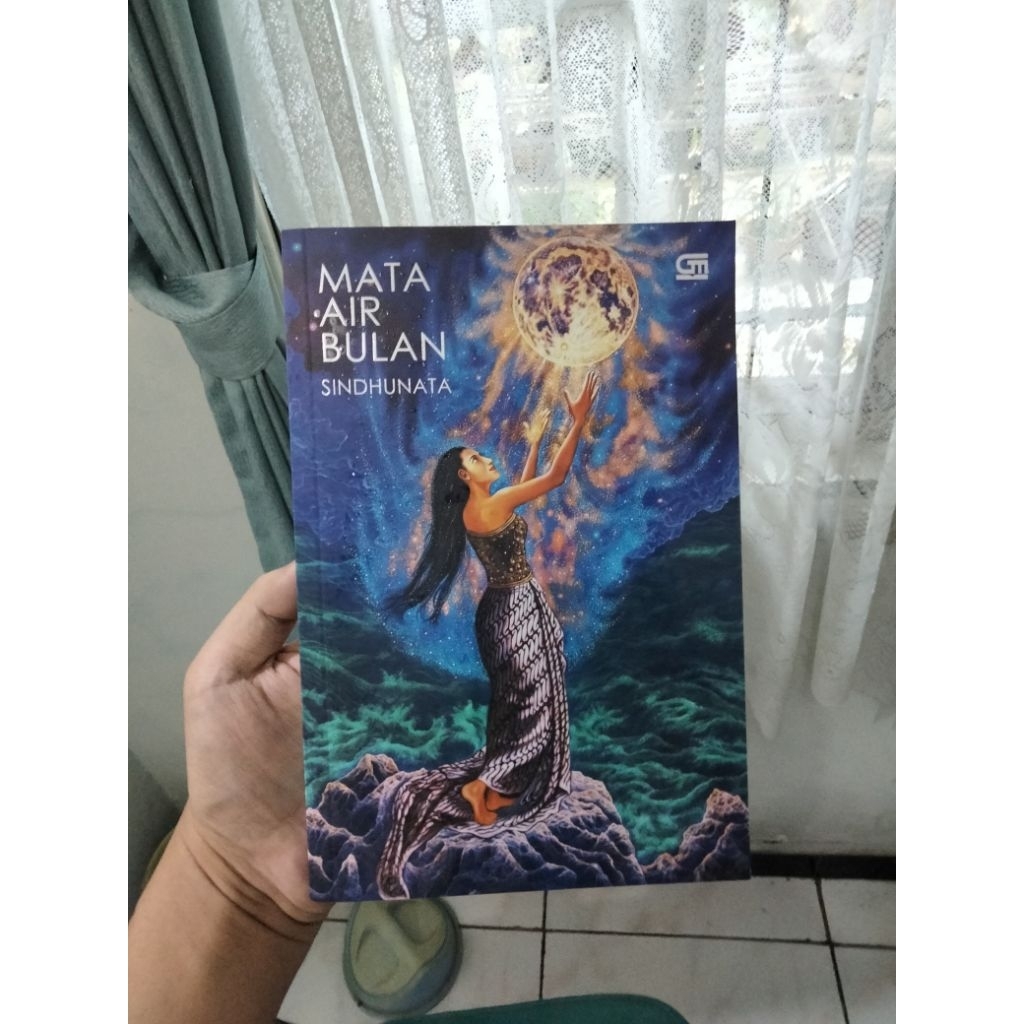 Buku Mata Air Bulan Sindhunata