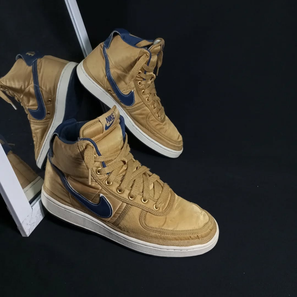 PRELOVE SEPATU SNEAKERS VANDAL HIGH SUPREME SIZE 42,5 SECOND