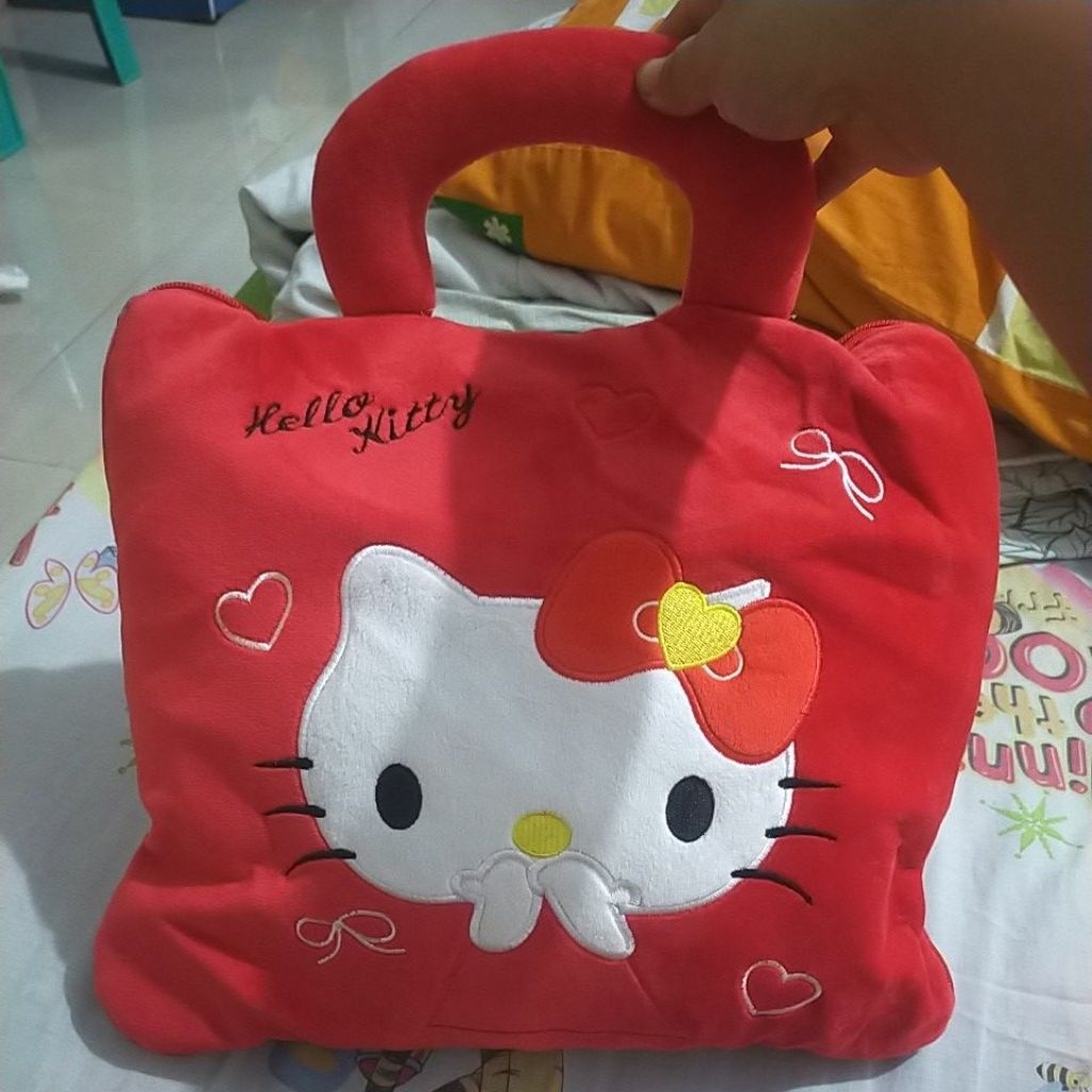 balmut / bantal selimut / selimut