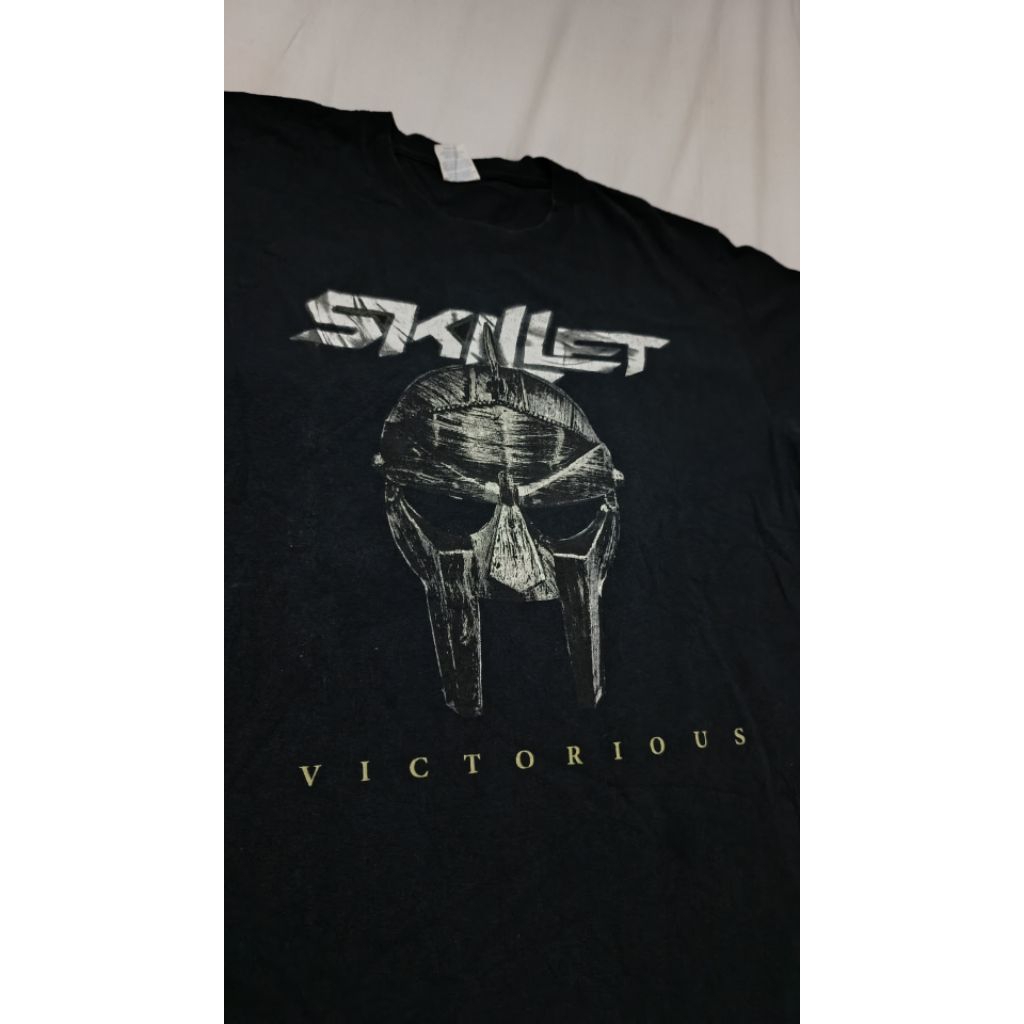 Kaos band Skillet - Victorious