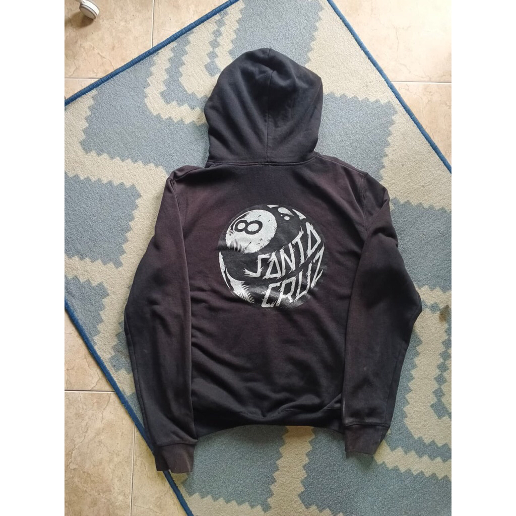 8 ball santa cruz Hoodie
