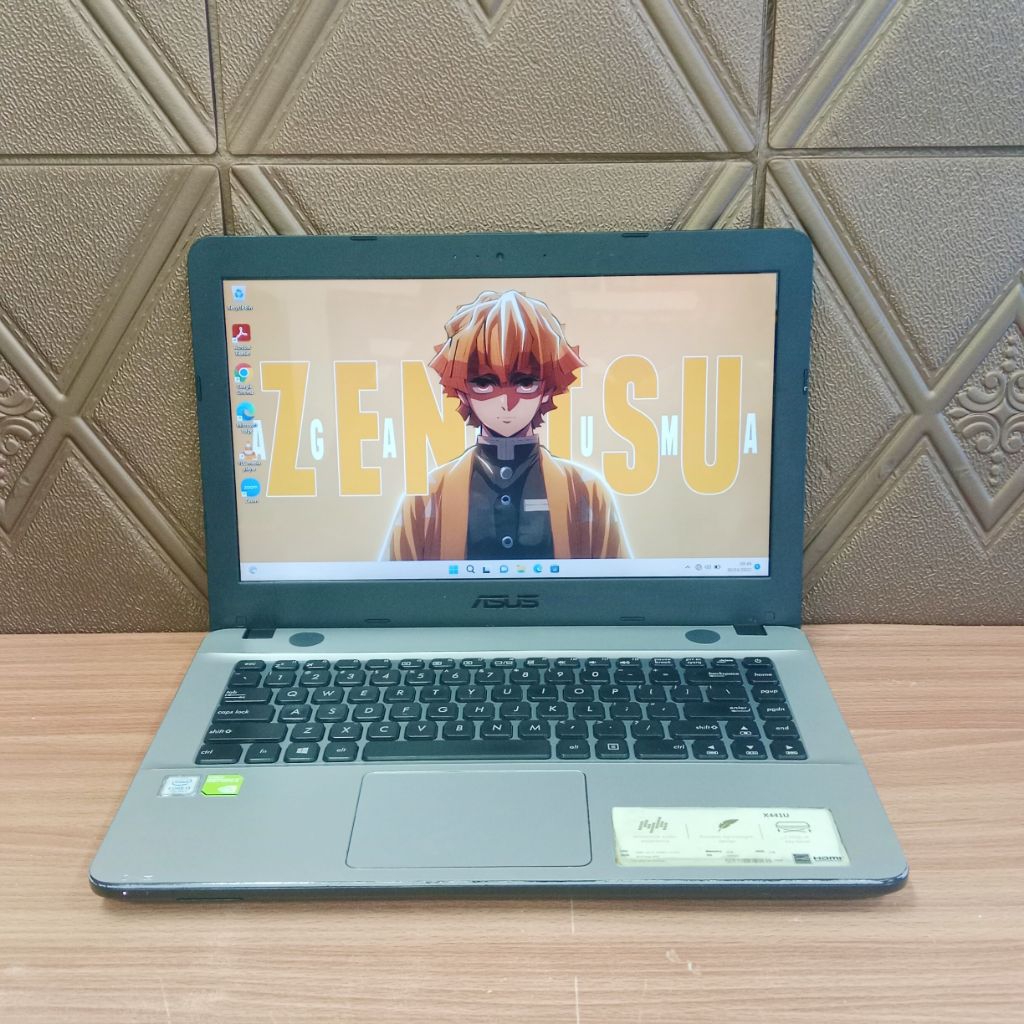 LAPTOP SECOND JAMINAN GARANSI TOKO INTEL CORE I3 7020U INTEL HD GRAPHICS 620 + NVIDIA GEFORCE MX110 