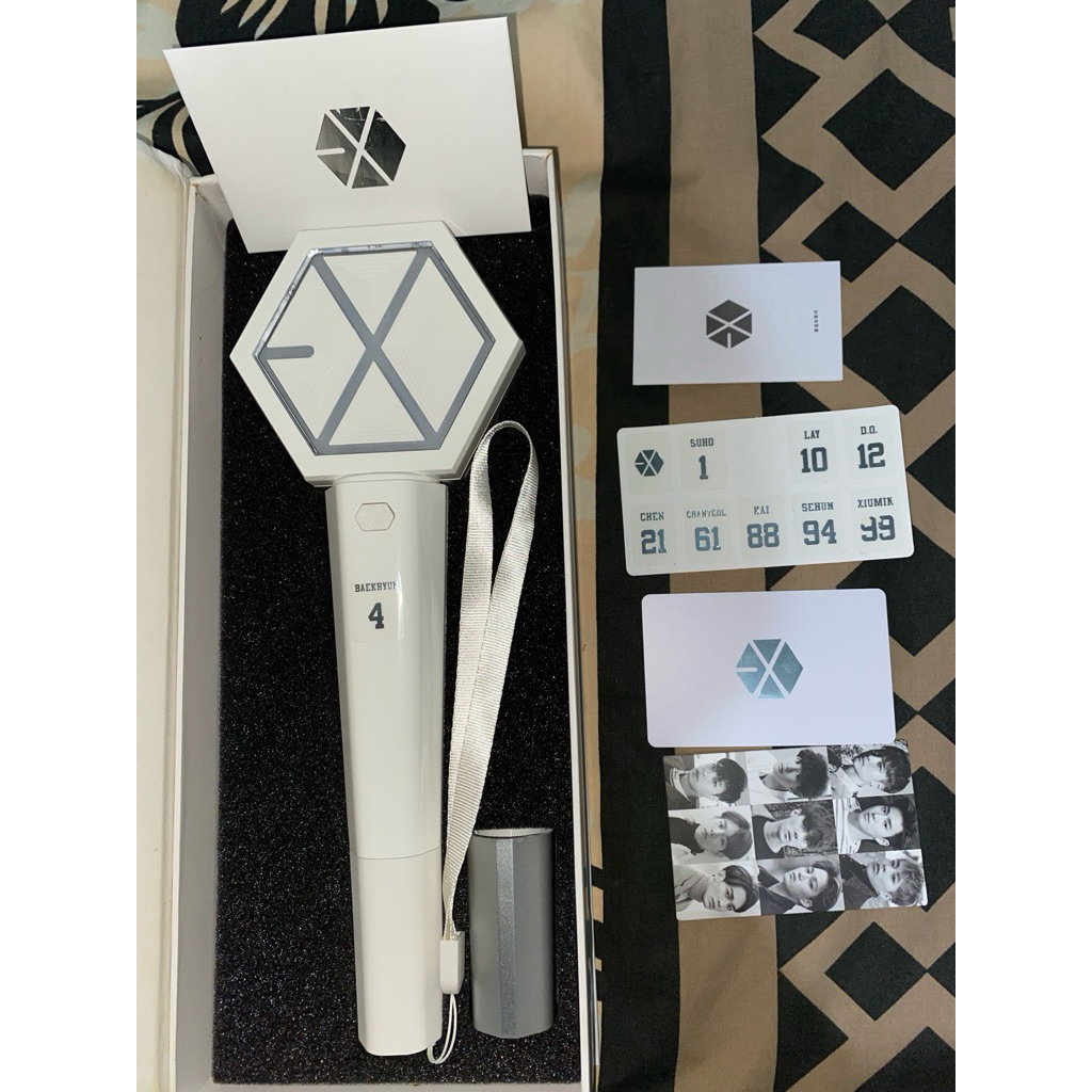PRELOVED EXO OFFICIAL LIGHTSTICK VER 2