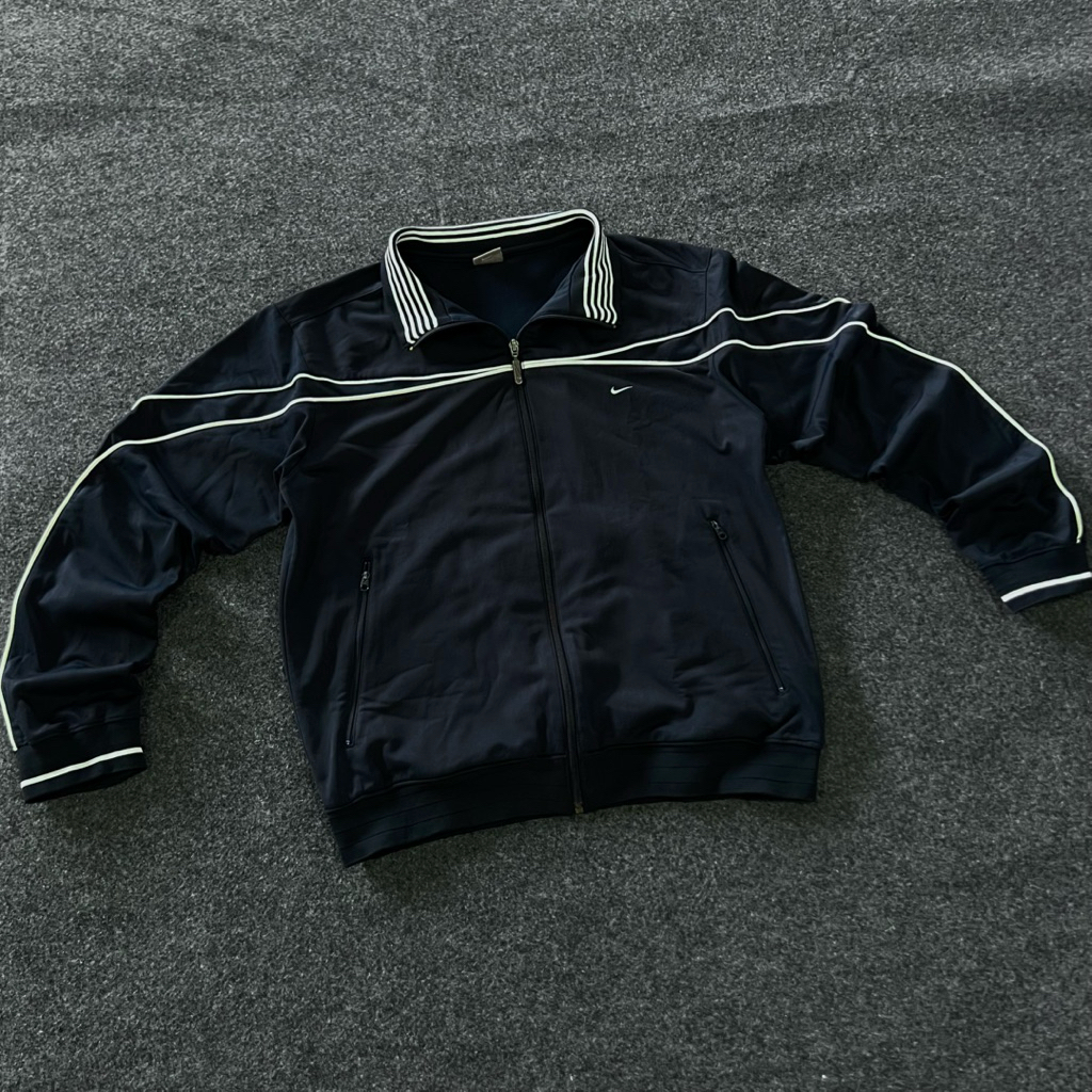 Vintage 00s NIKE Swoosh Track Jacket