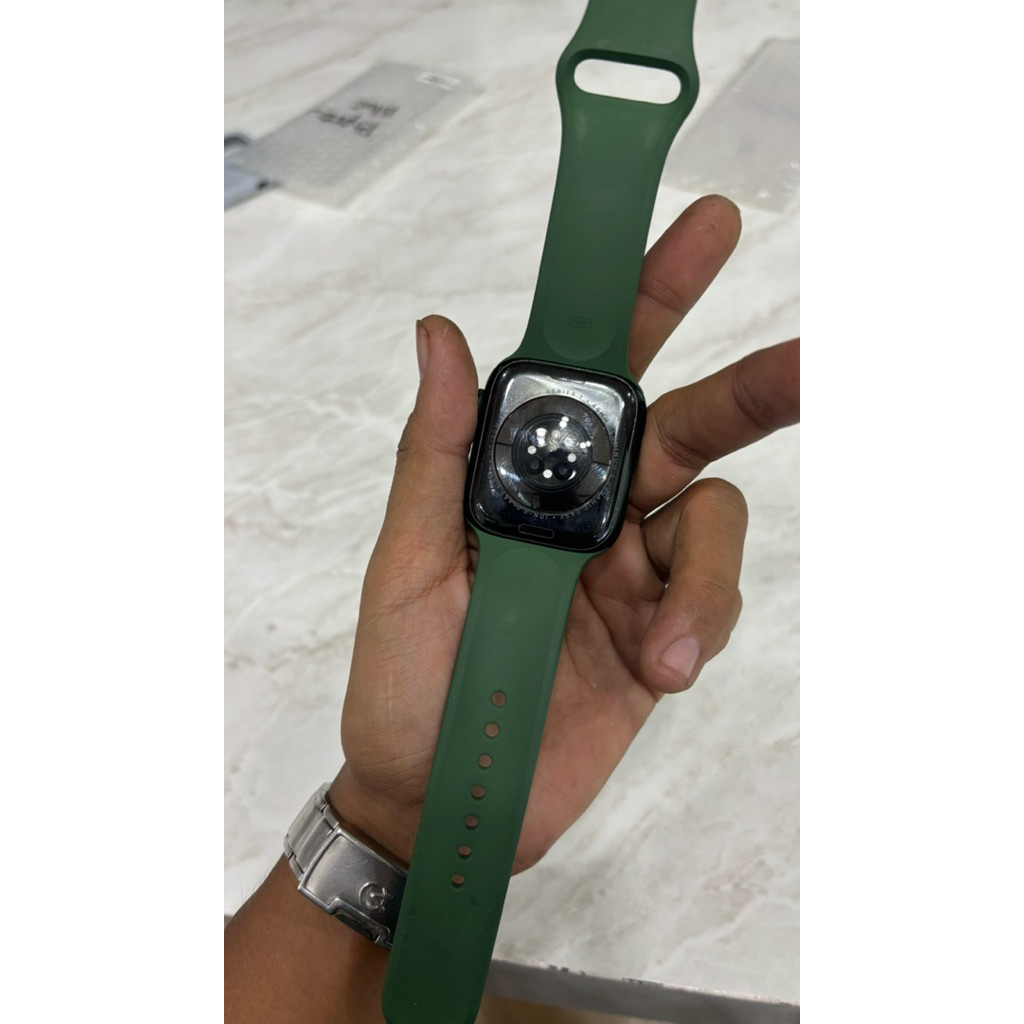 iwatch / apple watch series 7 45 MM