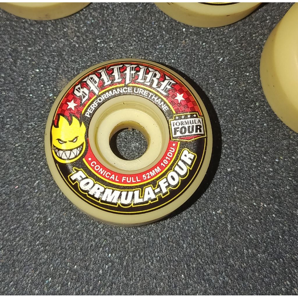 wheels spitfire kw