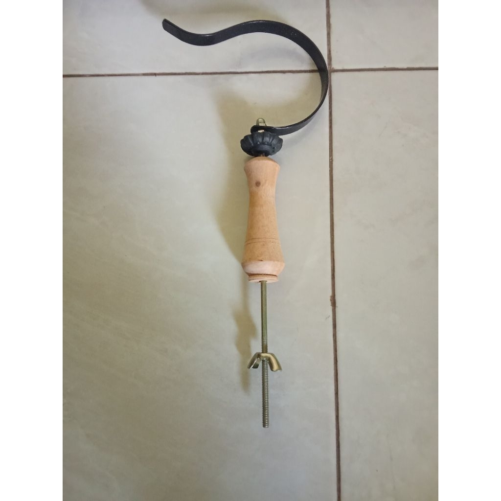 Gantungan sangkar burung pion diamon BNR