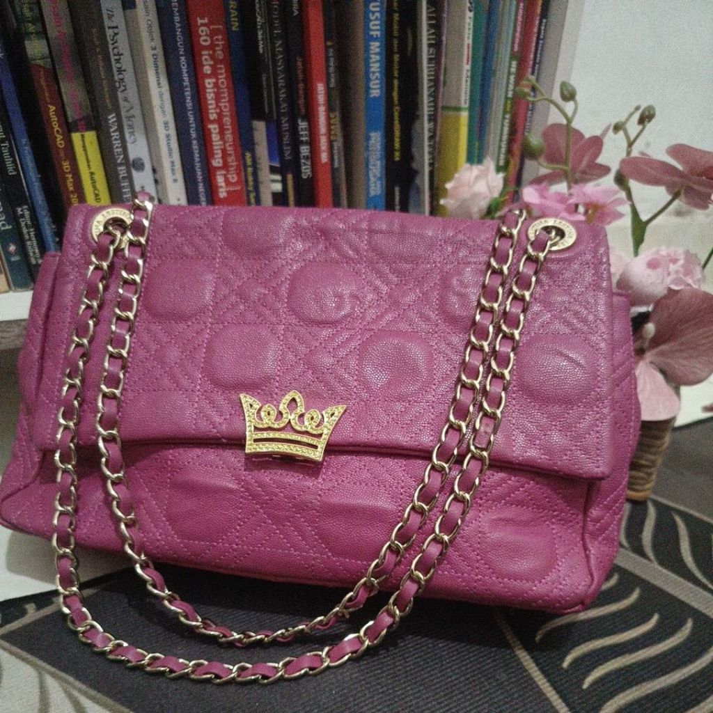 Tas jestina pesta rantai