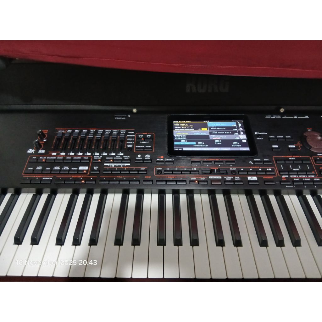 Korg pa 4X 76 key