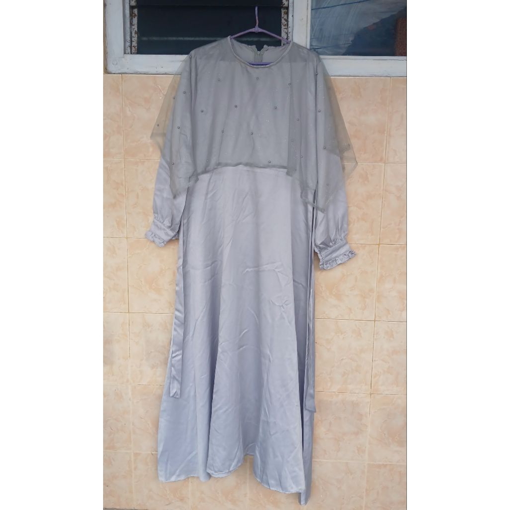 Dress Gaun Gamis Pesta Kondangan Satin, Brukat, Tile Dot, Tutu, Lace Preloved