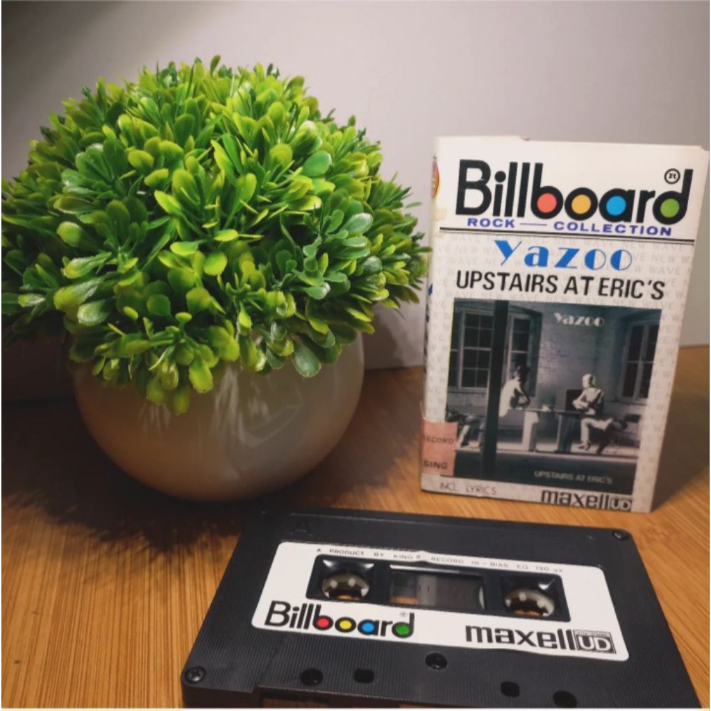 Kaset Yazoo - Upstairs At Eric's