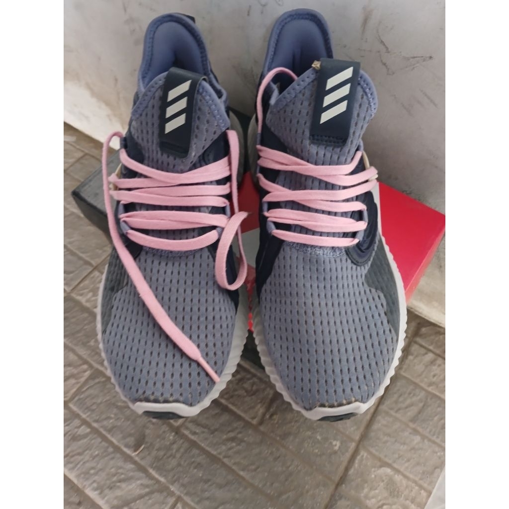 SEPATU RUNNING ADIDAS ORIGINAL