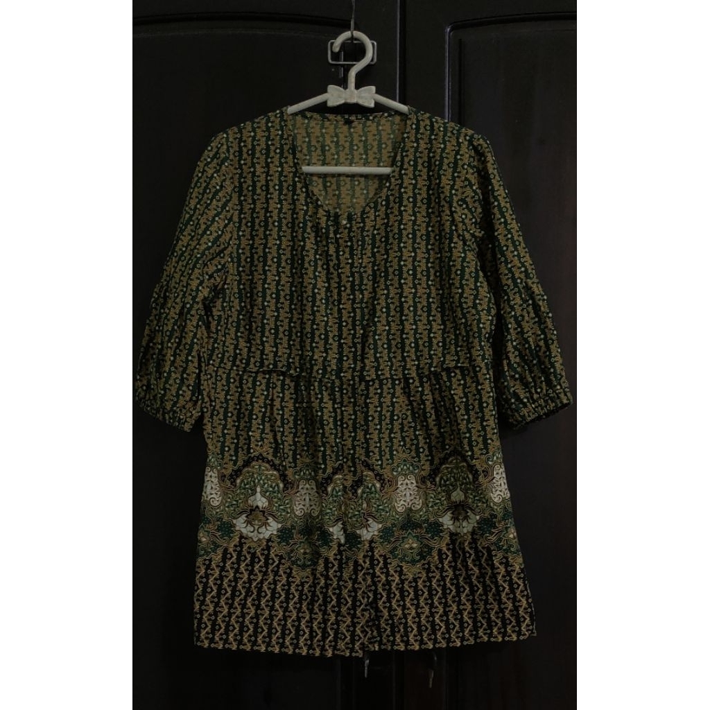 Atasan Blouse Batik Wanita Preloved
