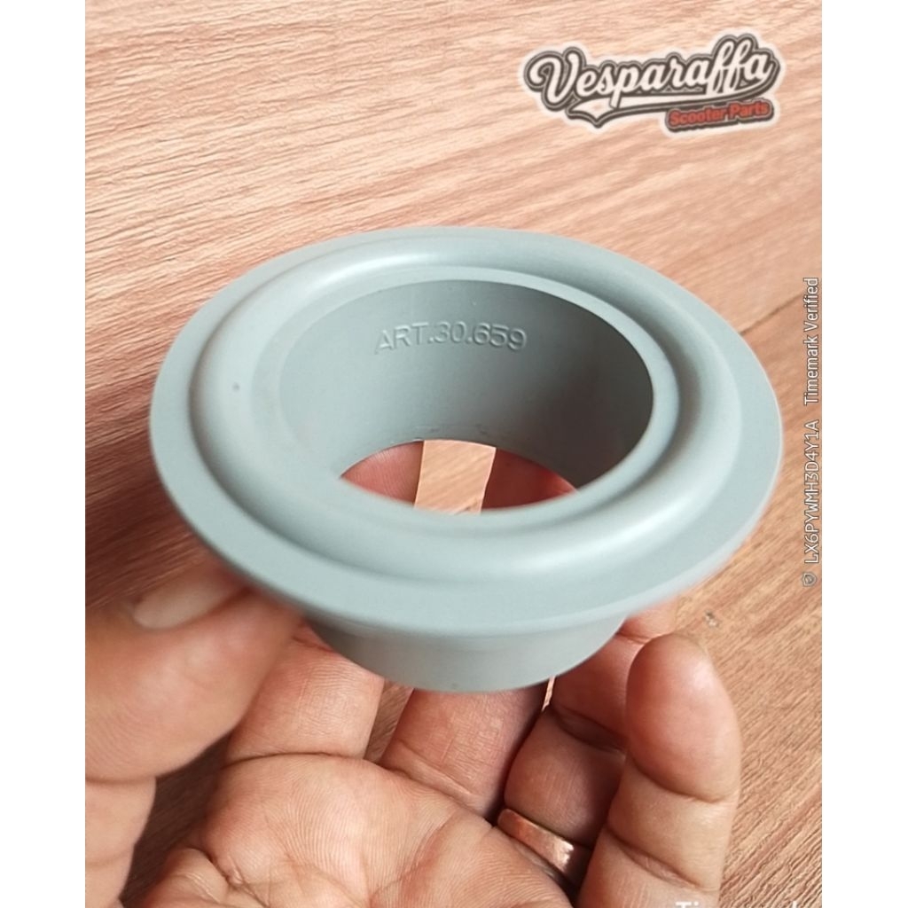 Karet tutup tangki warna abu untuk vespa super sprint px ps VBB Vesparaffa