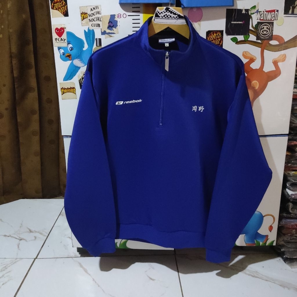 Jaket Tracktop Reebok Vintage Size M